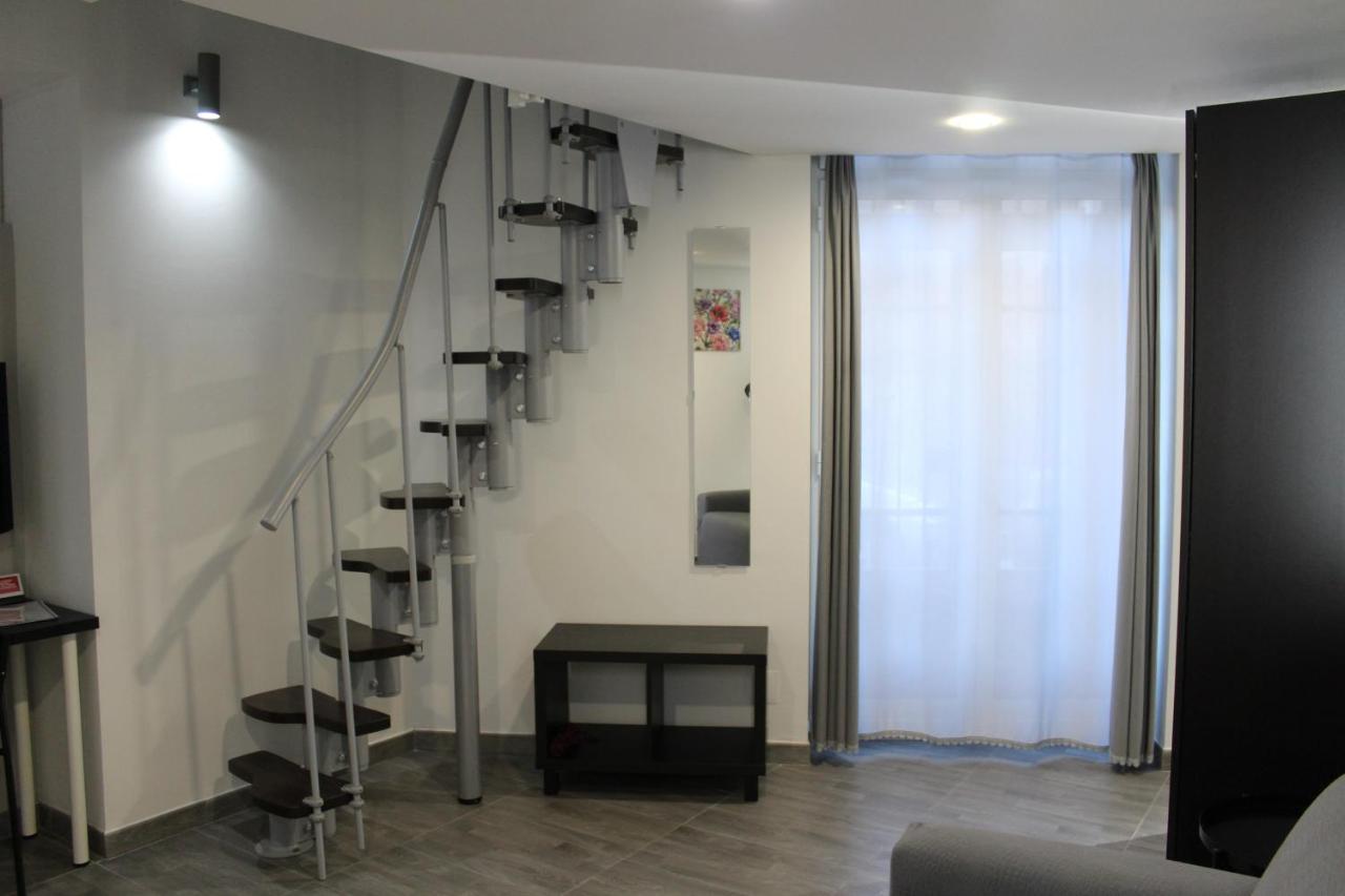 La Casa Di Karola Catânia Exterior foto