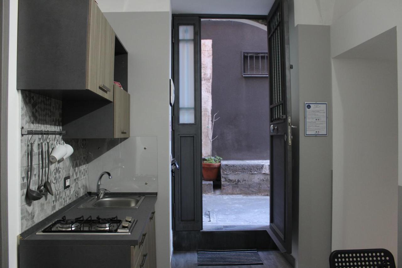 La Casa Di Karola Catânia Exterior foto